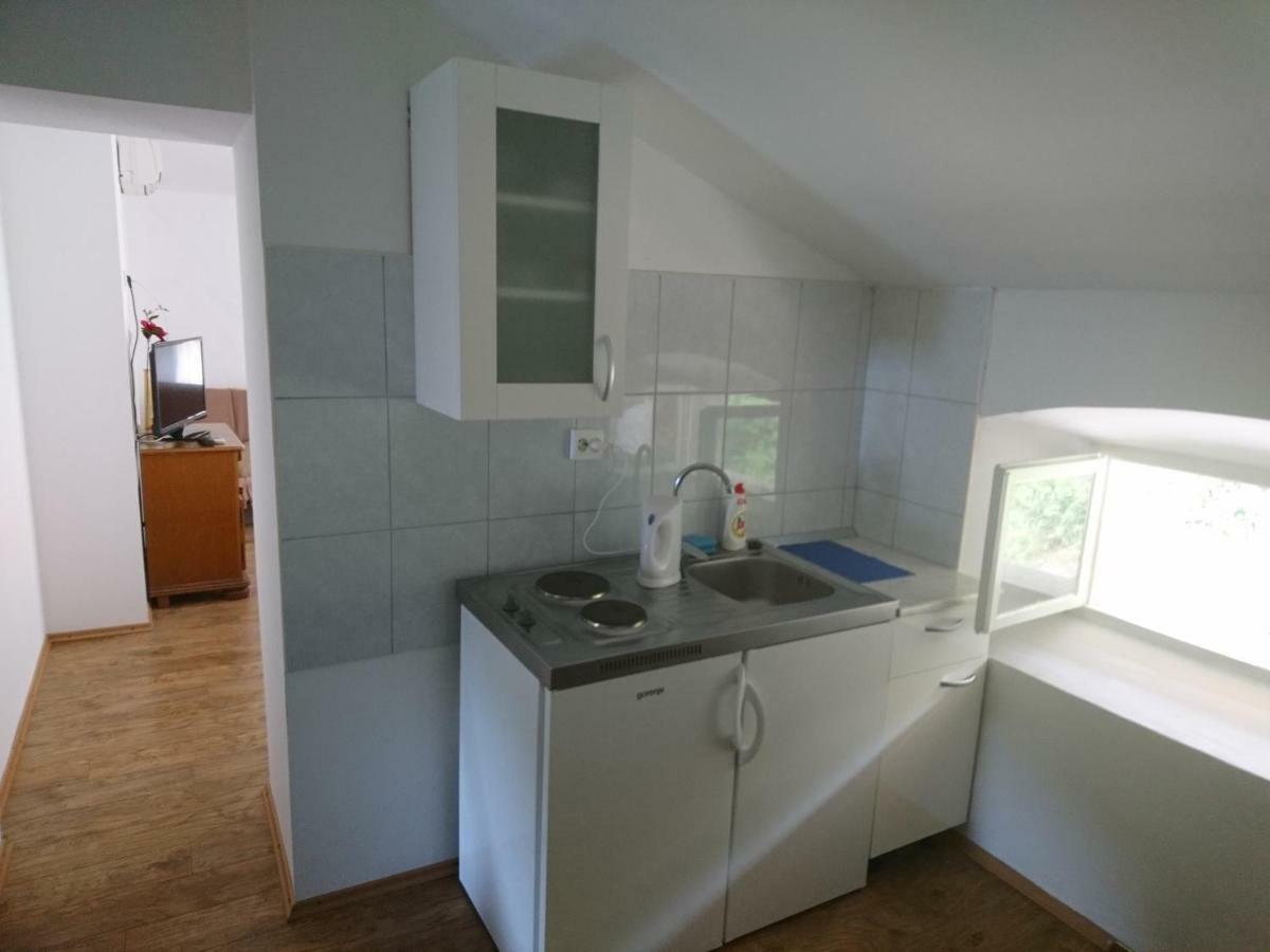 Apartment Dalmatinac Ivo Полаче Экстерьер фото